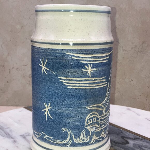 Vintage Studio Pottery Large Mug Wheel Thrown Hand Carved Artist Guegan - Picture 3 of 10